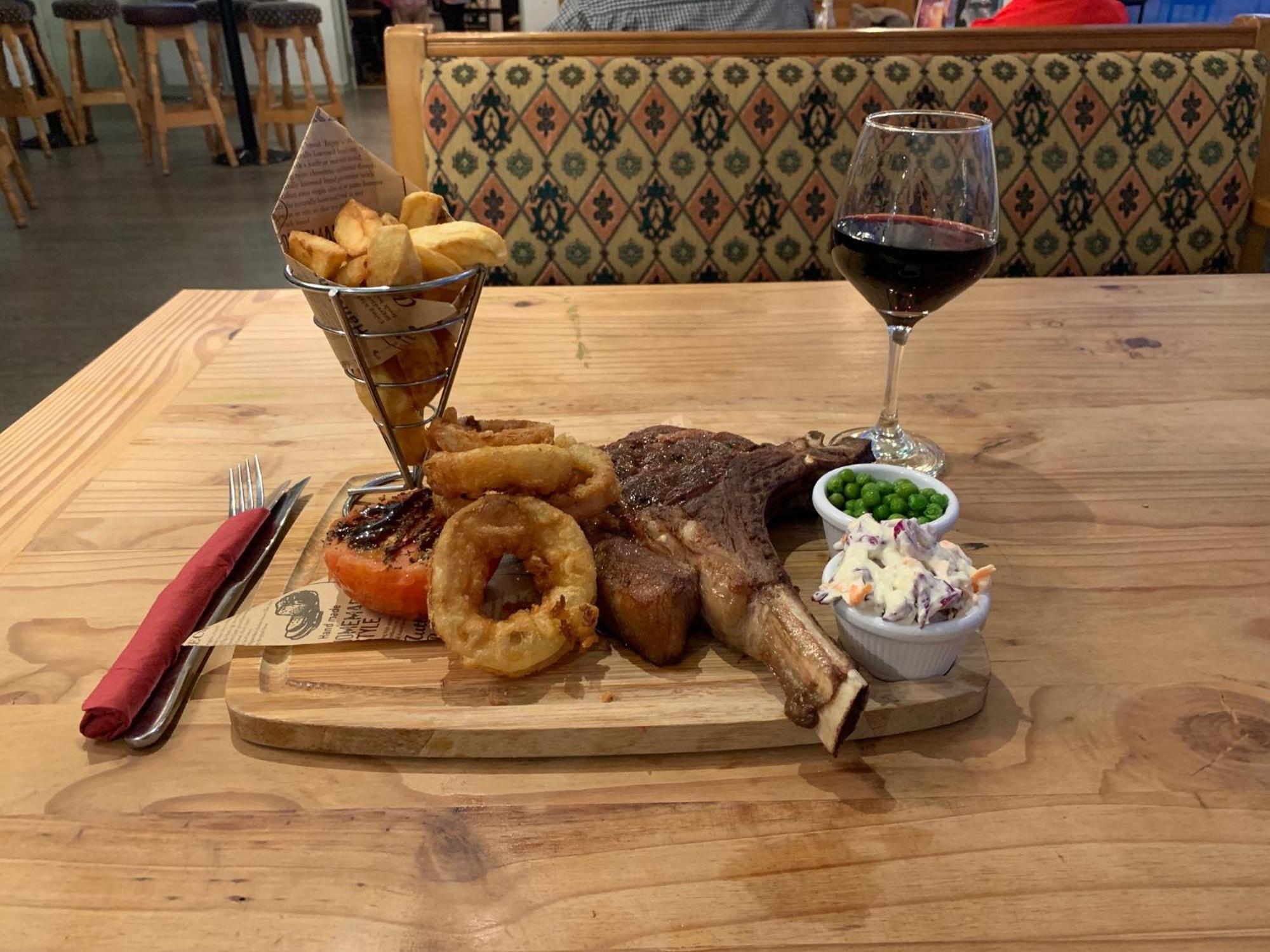 Greenfield Lodge Hotel Bar & Bistro Headford Bagian luar foto